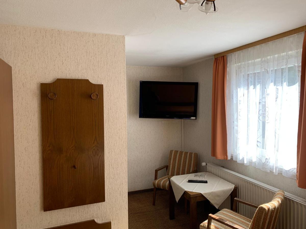 Gasthaus Waldhorn Bad Teinach-Zavelstein Esterno foto